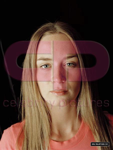 01.jpg