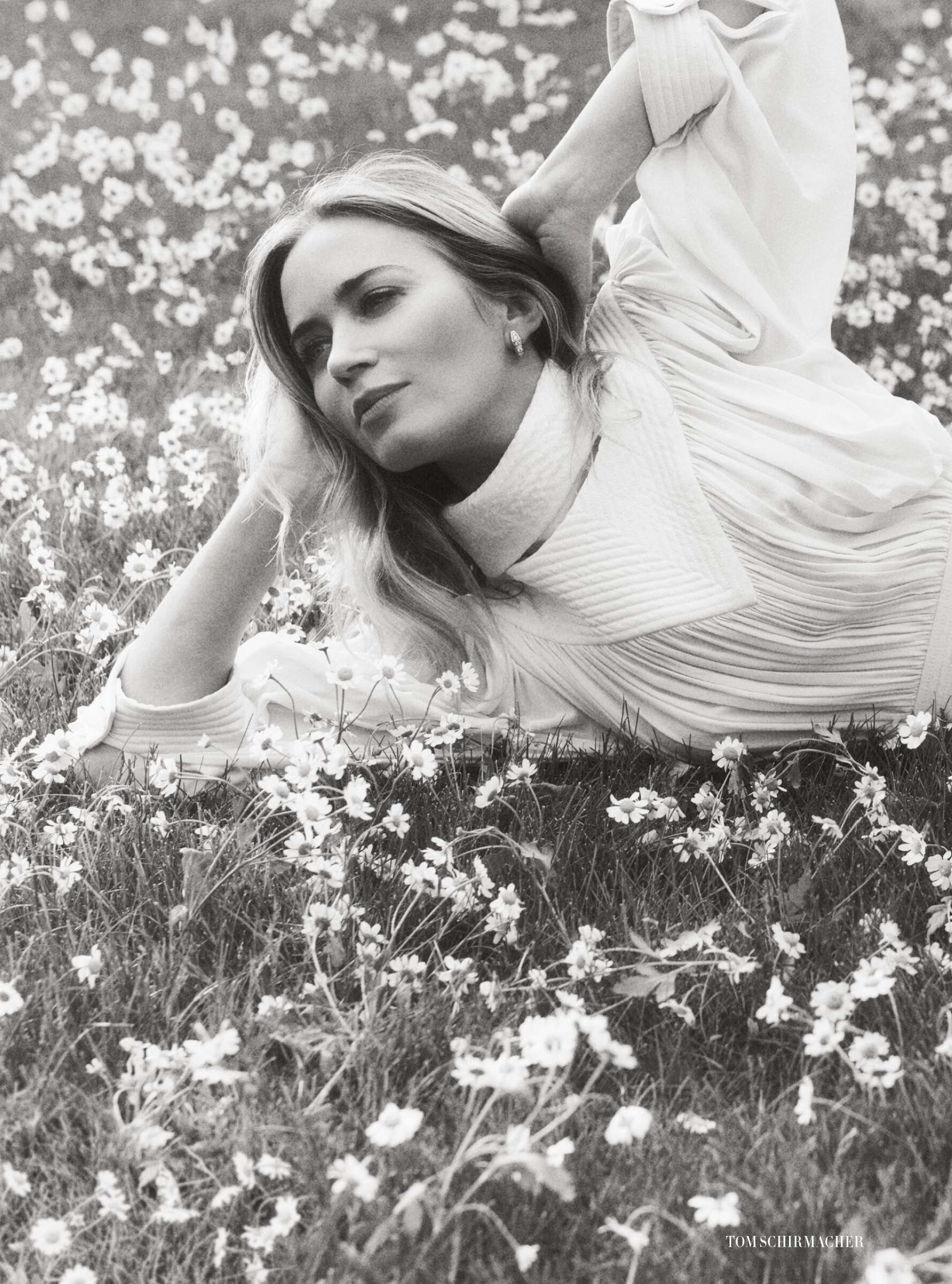 Emily_Blunt_-_Harper_s_Bazaar_UK_-_JulyAugust_2023_Scans12.jpg