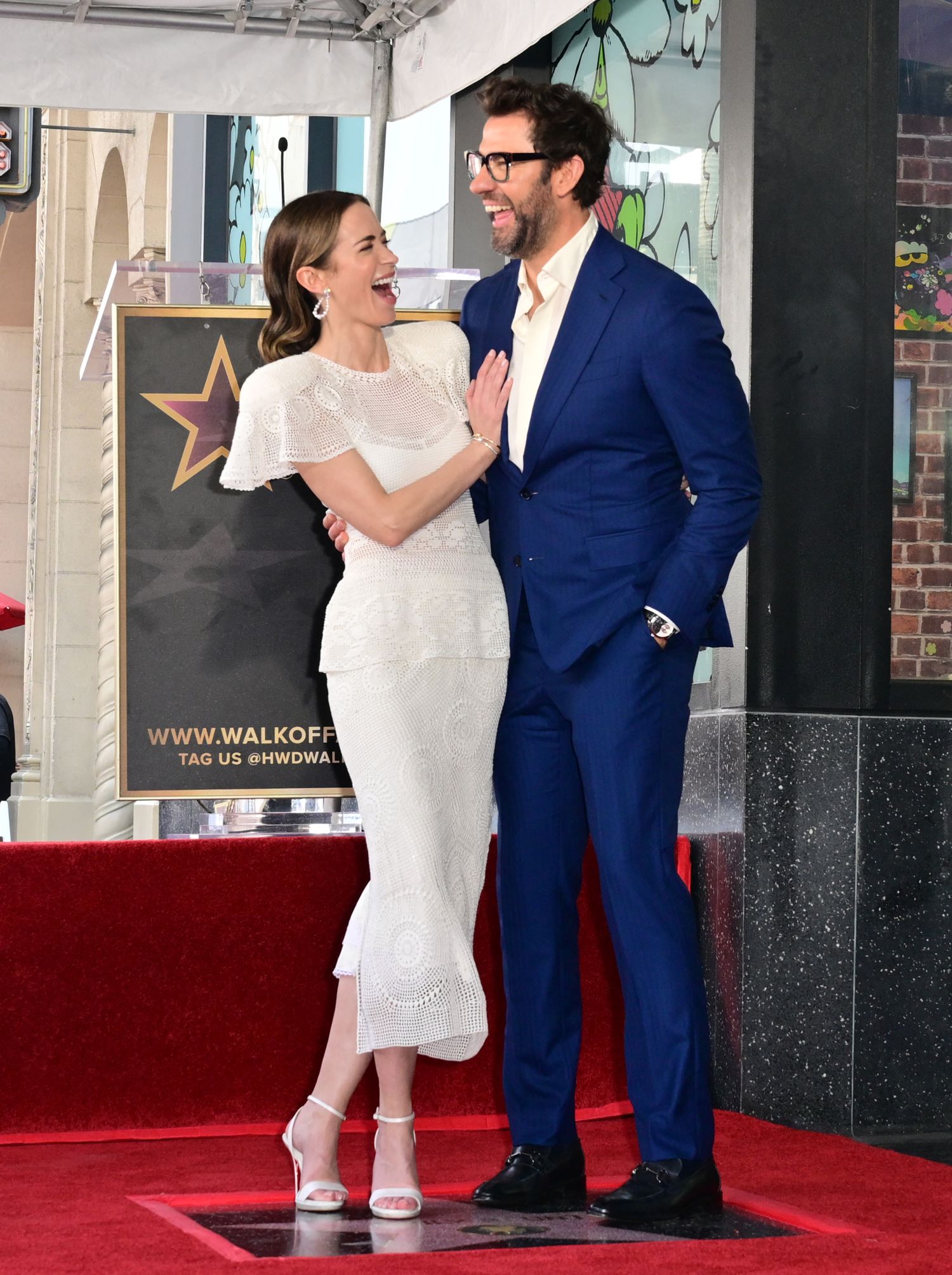 emily_blunt_-_honored_with_a_star_on_the_hollywood_walk_of_fame_-_april_302C_2026_3.jpg