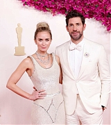 Emily_Blunt_-_96th_Annual_Academy_Awards_in_Los_Angeles_-_March_102C_2024_16.jpg