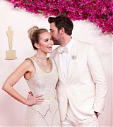 Emily_Blunt_-_96th_Annual_Academy_Awards_in_Los_Angeles_-_March_102C_2024_17.jpg