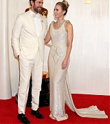 Emily_Blunt_-_96th_Annual_Academy_Awards_in_Los_Angeles_-_March_102C_2024_30.jpg