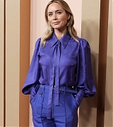 Emily_Blunt_-_96th_Oscars_Nominee_Luncheon_at_the_Beverly_Hilton_in_Beverly_Hills_-_February_122C_2024_02.jpg