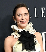 Emily_Blunt_-_Elle_Women_in_Hollywood_2025_on_November_172C_2025_23.jpg
