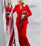 Emily_Blunt_-_Seen_on_the_set_of__The_Pain_Hustlers__filming_in_Miami2C_August_292C_202201.jpg