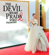 The_Devil_Wears_Prada_2_New_York_Premiere_-_April_202C_2026_07.jpg