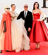 The_Devil_Wears_Prada_2_New_York_Premiere_-_April_202C_2026_14.jpg
