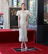 emily_blunt_-_honored_with_a_star_on_the_hollywood_walk_of_fame_-_april_302C_2026_11.jpg
