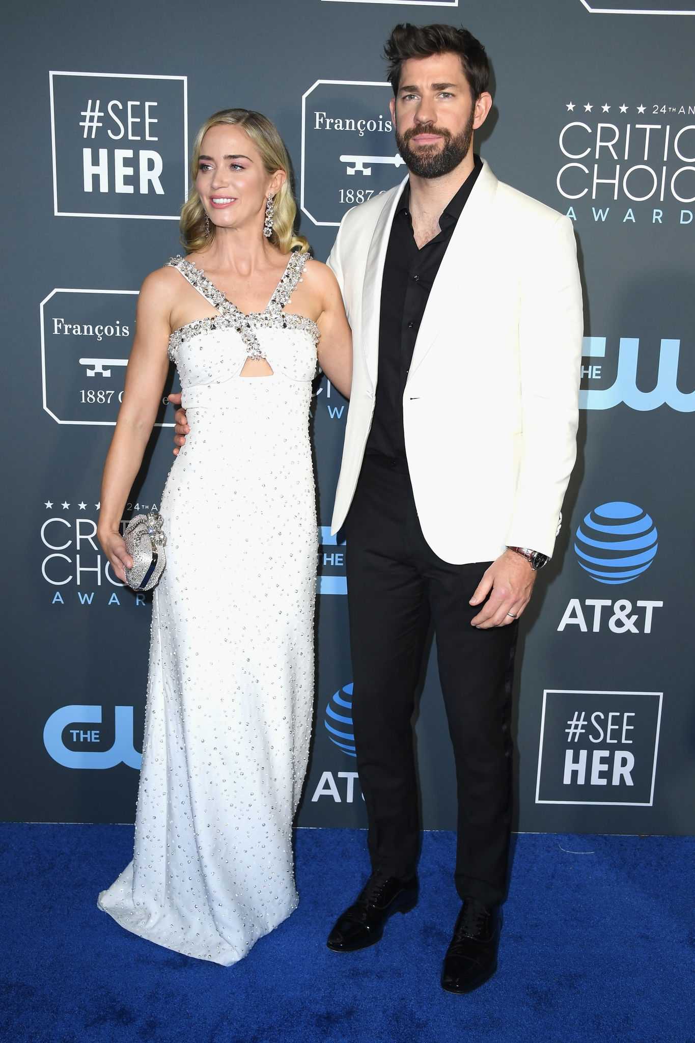 Emily_Blunt_-_24th_annual_Critics__Choice_Awards_on_January_132C_2019-07.jpg