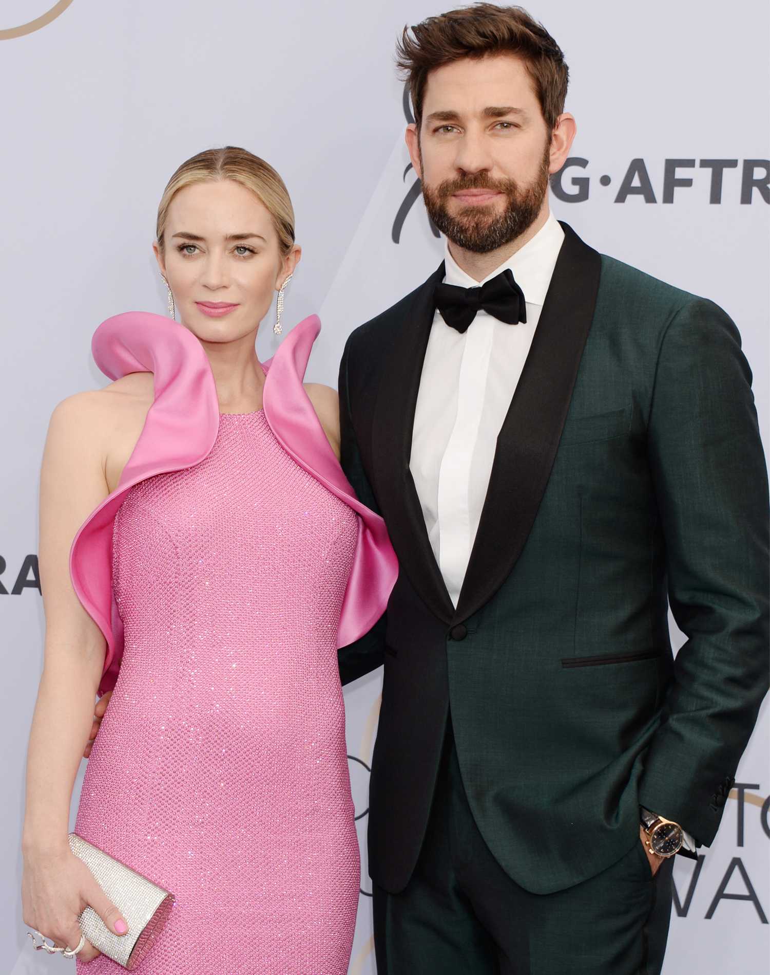 Emily_Blunt_-_25th_Annual_Screen_Actors_Guild_Awards_in_Los_Angeles_01272019-36.jpg