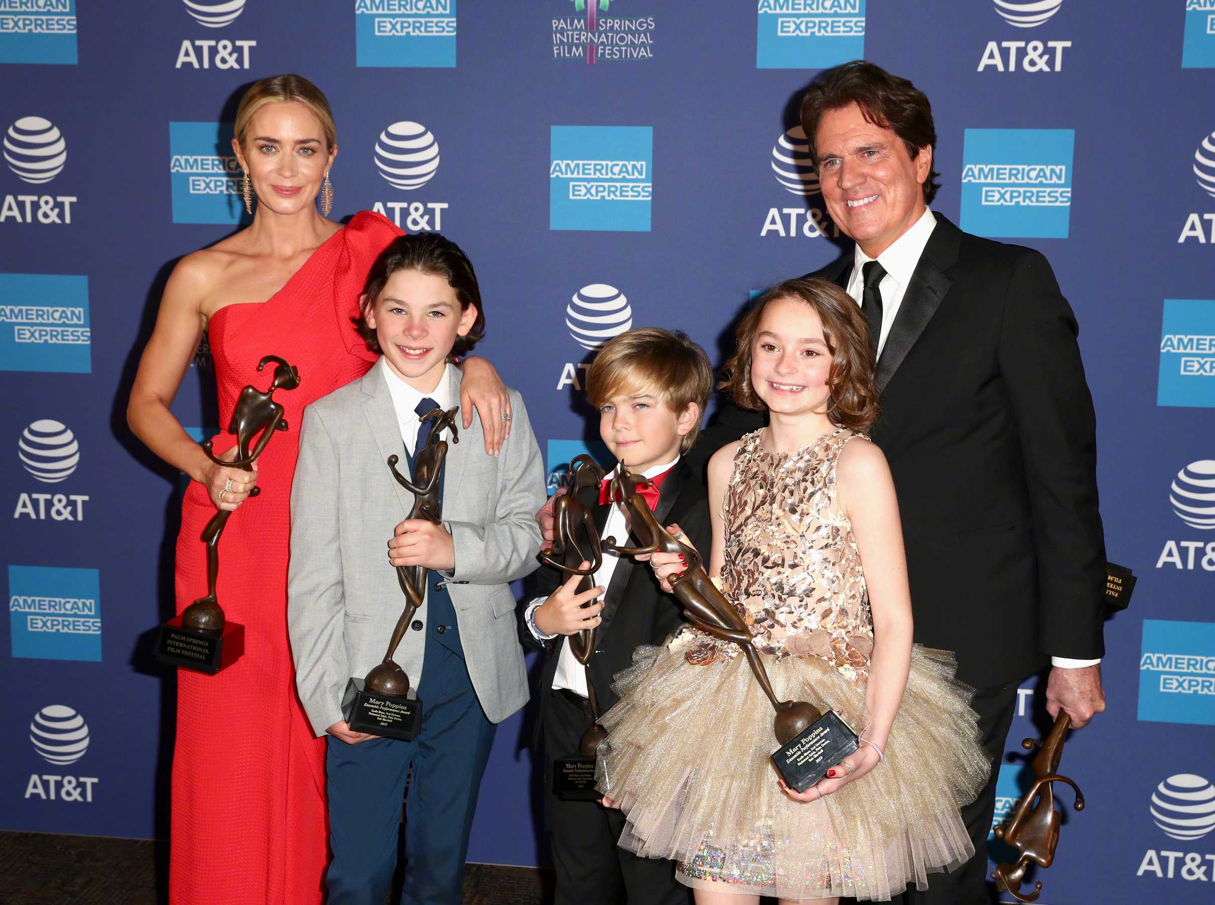 Emily_Blunt_-_30th_Annual_Palm_Springs_International_Film_Festival_Awards_Gala__01032019-08.jpg