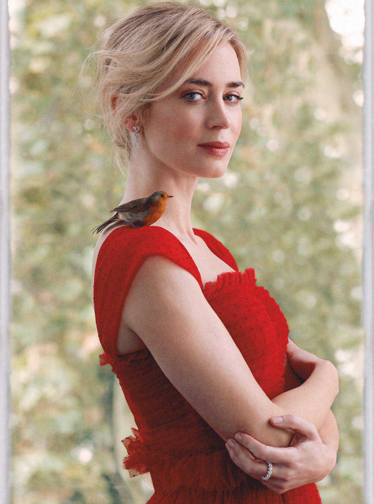 Emily_Blunt_-_Harper_s_Bazaar_UK_January_2019-06.jpg