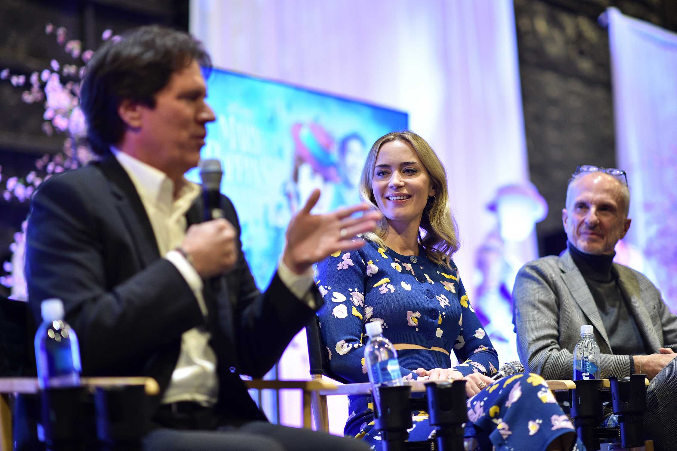 Emily_Blunt_-_Mary_Poppins_Returns_Screening_in_Los_Angeles_01122019-04.jpg