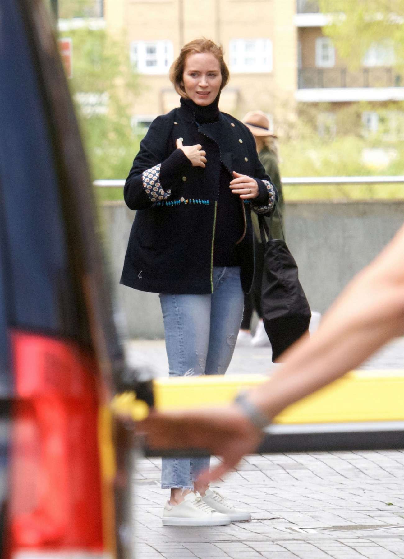 Emily_Blunt_-_Running_errands_in_London2C_May_92C_2021_03.jpg