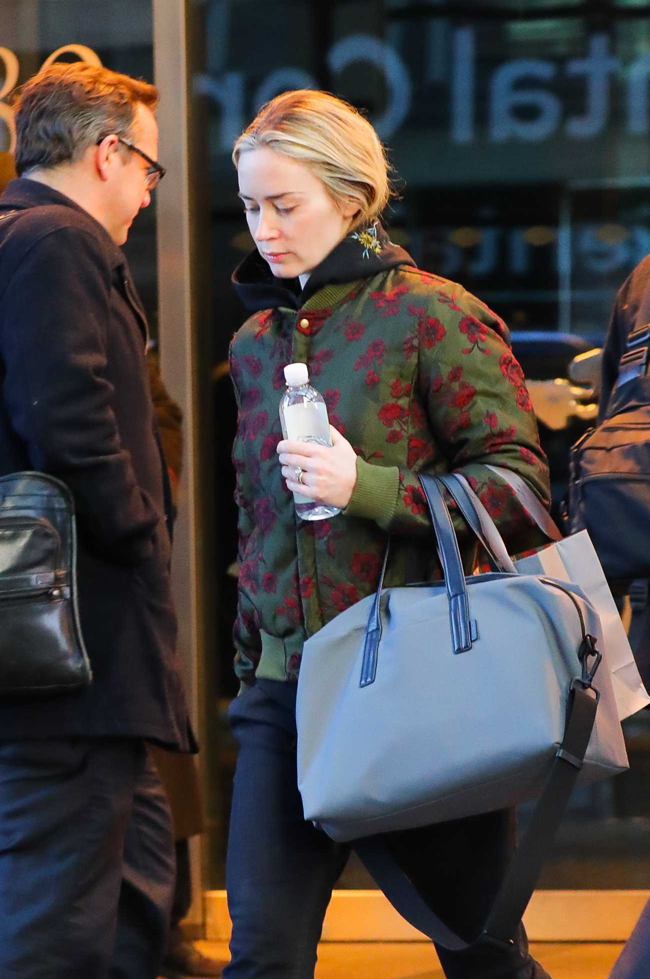 Emily_Blunt_-_out_in_New_York_02262019-04.jpg