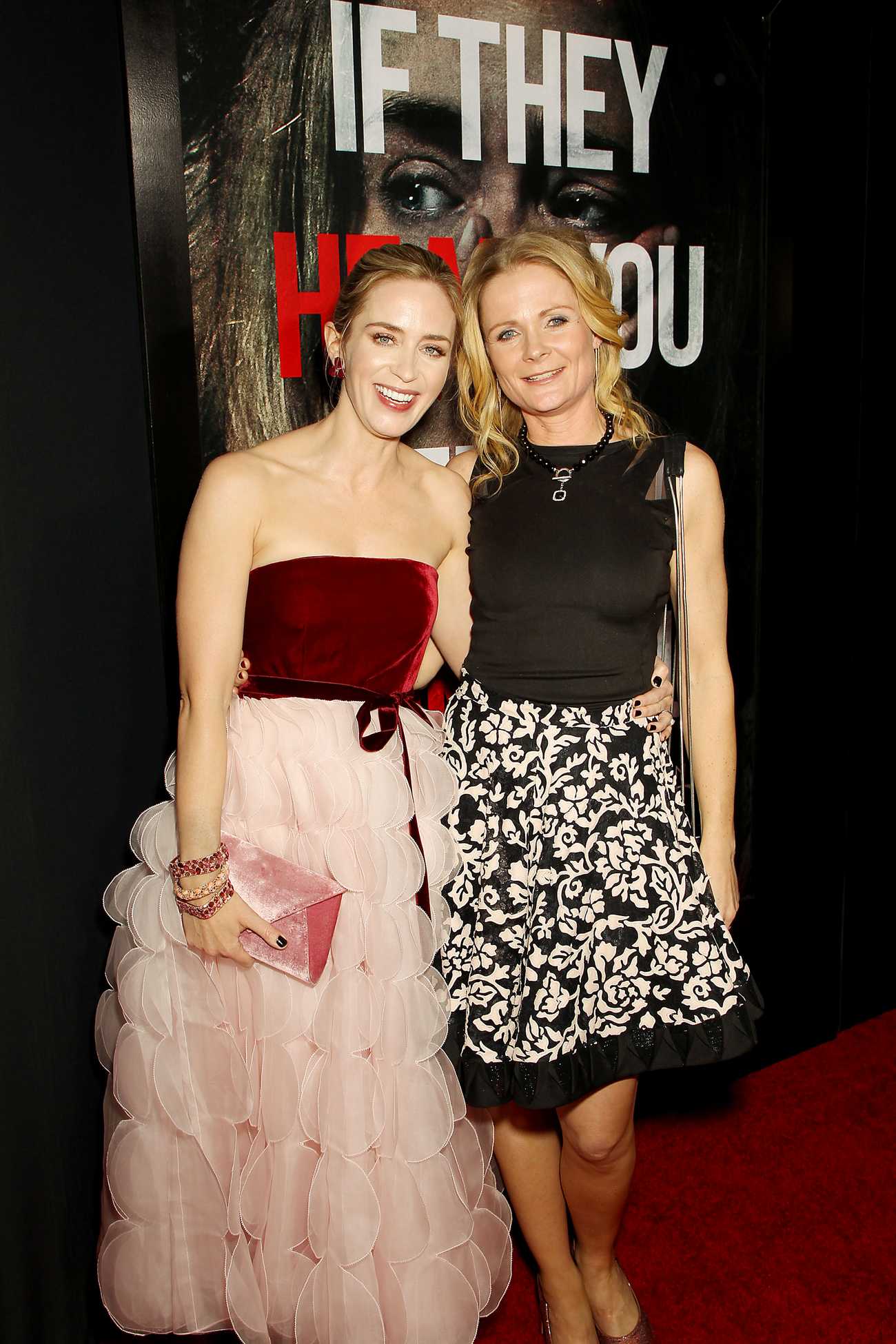 Emily_Blunt___John_Krasinski_-_A_Quiet_Place_Premiere_in_New_York_City_on_April_2_2018-15.jpg