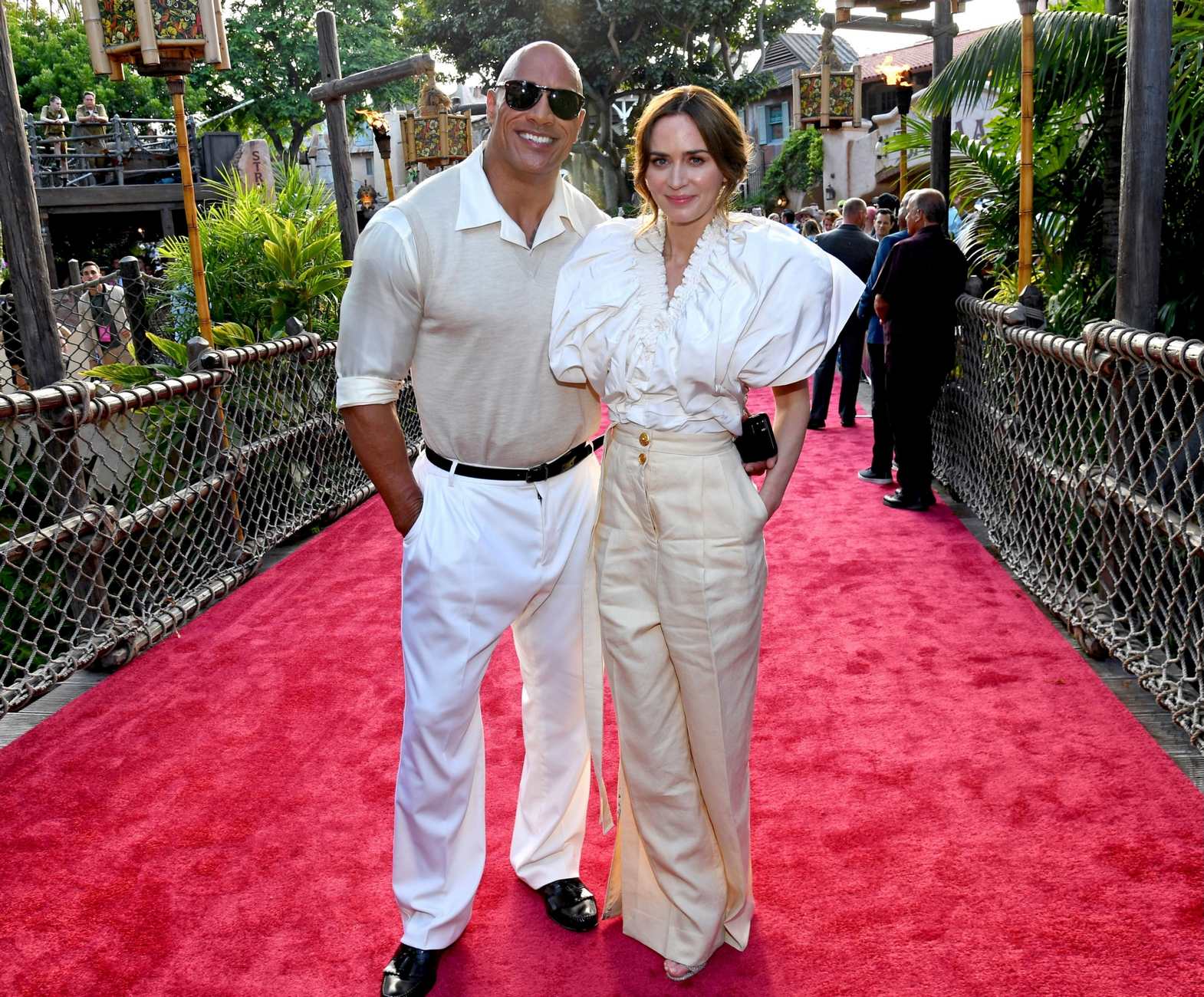 Emily_Blunt_attends_the_World_Premiere_Of_Disney_s_Jungle_Cruise_at_Disneyland_in_Anaheim2C_California__07242021_00008.jpg