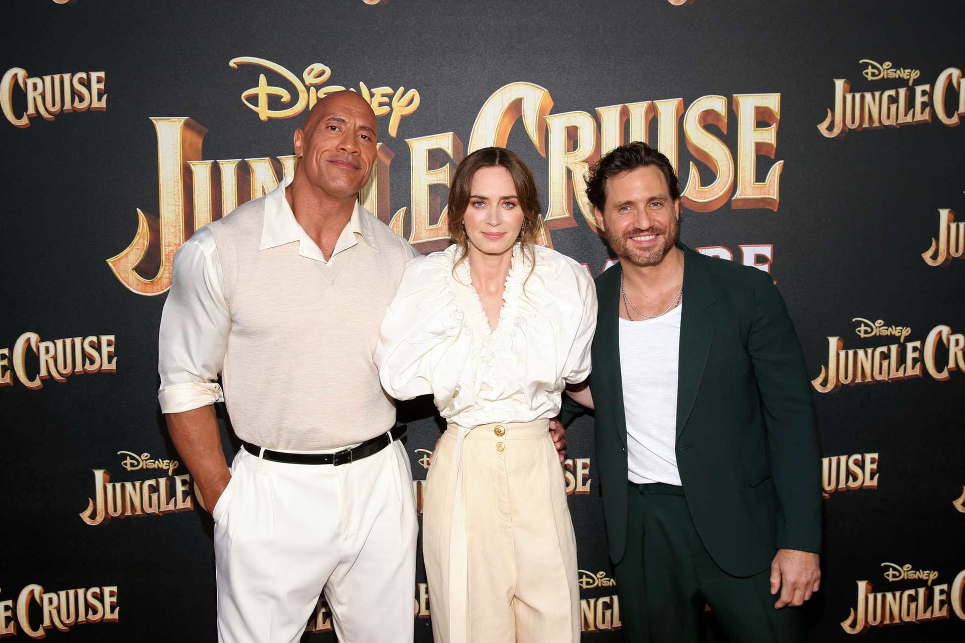 Emily_Blunt_attends_the_World_Premiere_Of_Disney_s_Jungle_Cruise_at_Disneyland_in_Anaheim2C_California__07242021_00017.jpg