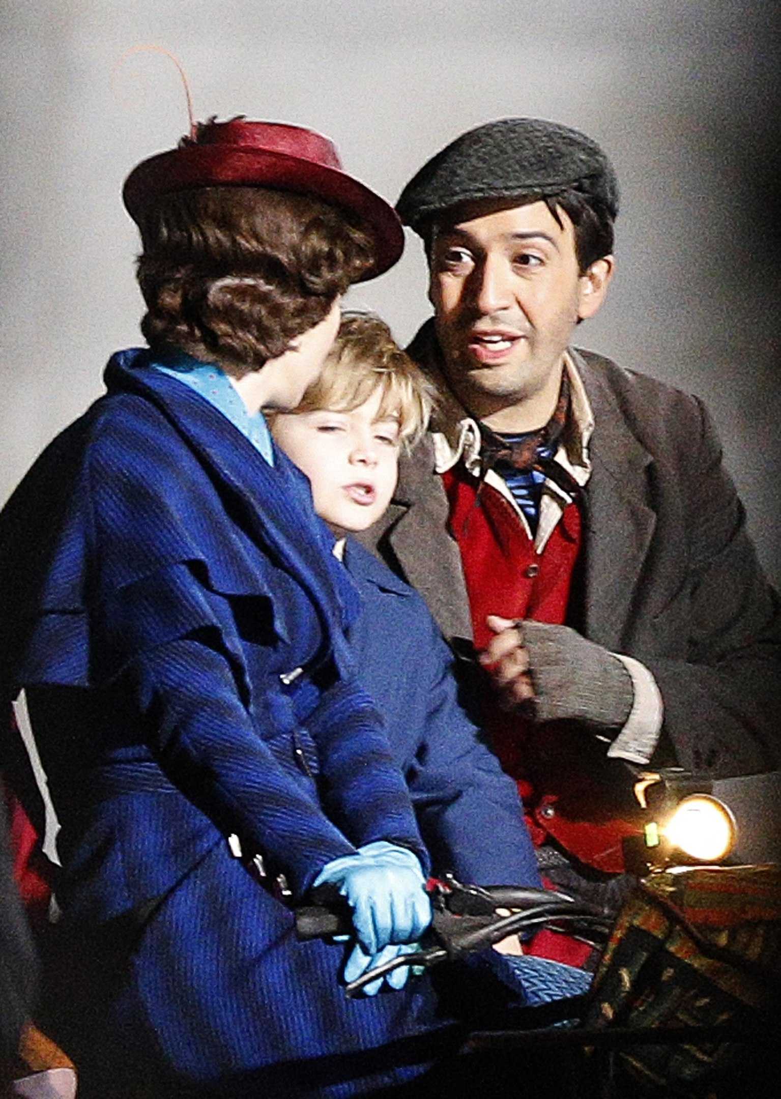 Filming_in_London_-_April_12C_2017-14.jpg