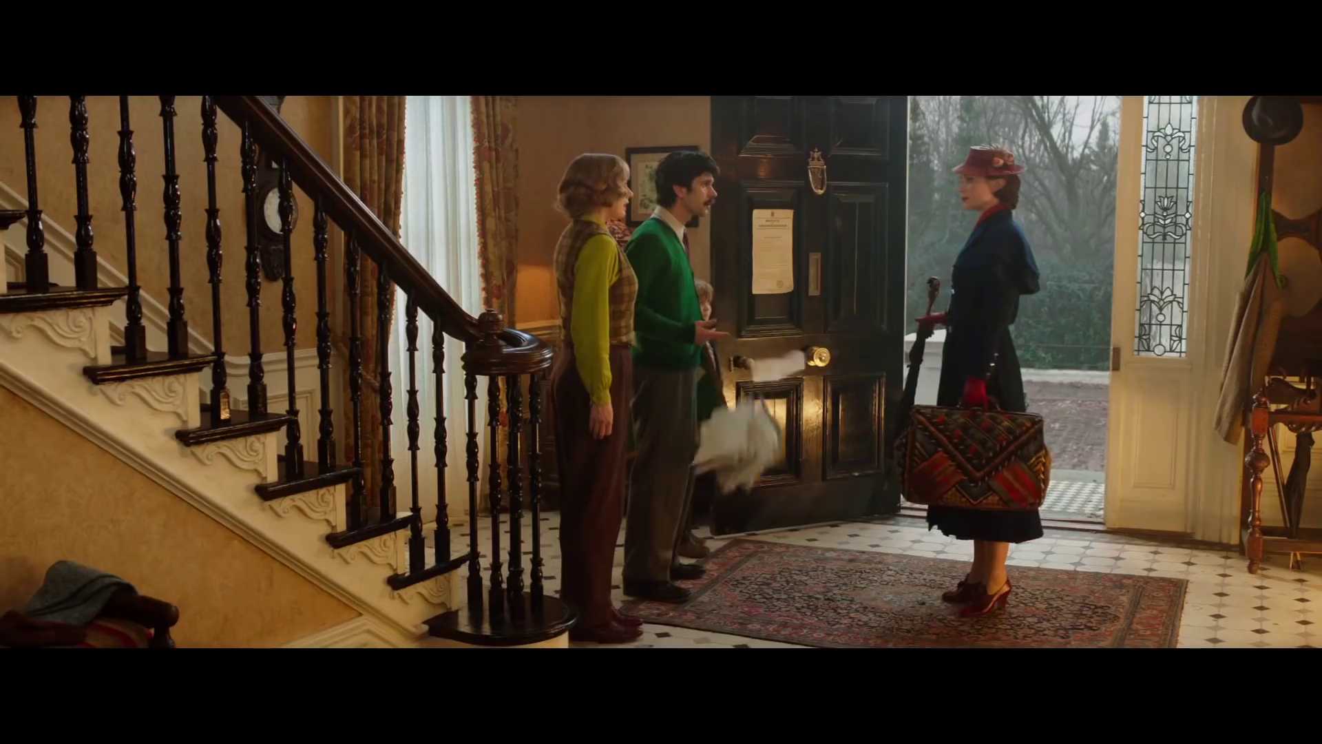 Mary_Poppins_Trailer-04.jpg