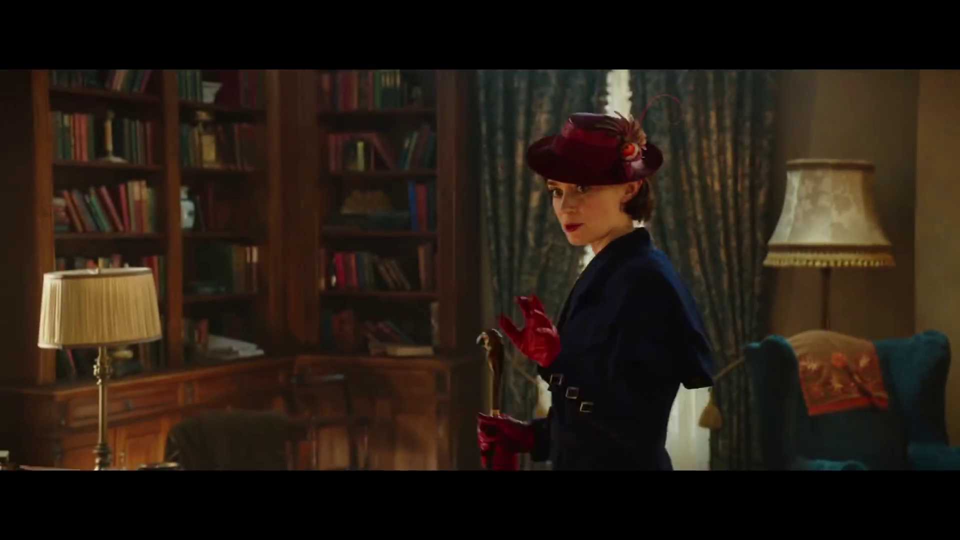 Mary_Poppins_Trailer-13.jpg