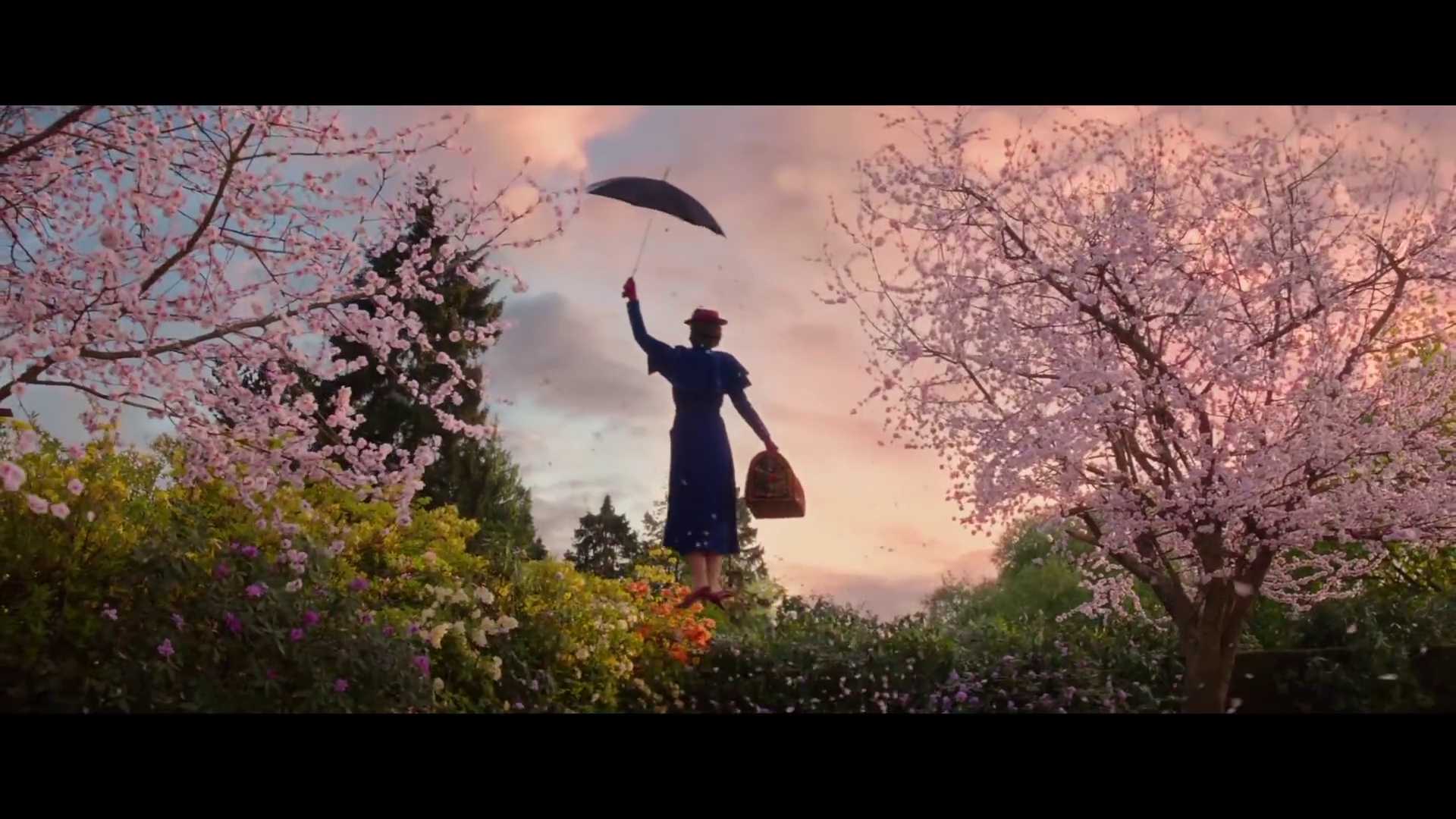Mary_Poppins_Trailer-30.jpg