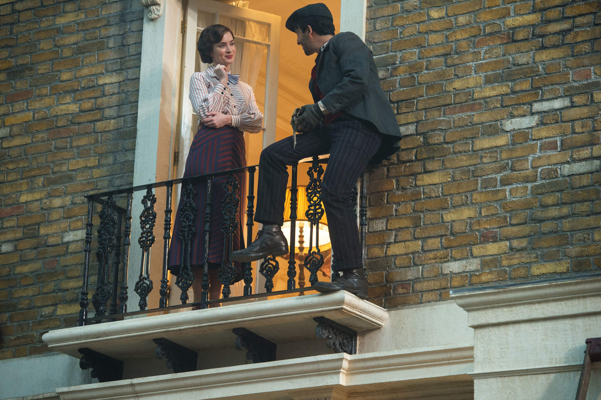 stills_28629~1.jpg