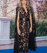 Emily_Blunt_-22Mary_Poppins_Returns22_Paris_Gala_Screening_12102018-01.jpg