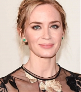 Emily_Blunt_-_2018_TIME_100_Gala_in_New_York_City2C_NY_-_April_242C_2018-02.jpg