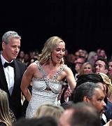 Emily_Blunt_-_24th_annual_Critics__Choice_Awards_5BBackstage_and_Audience5D_on_January_132C_2019-02.jpg