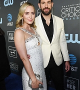 Emily_Blunt_-_24th_annual_Critics__Choice_Awards_on_January_132C_2019-13.jpg
