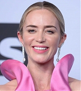 Emily_Blunt_-_25th_Annual_Screen_Actors_Guild_Awards_Pressroom_in_Los_Angeles_01272019-01.JPG