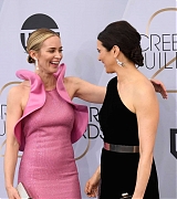 Emily_Blunt_-_25th_Annual_Screen_Actors_Guild_Awards_in_Los_Angeles_01272019-33.jpg