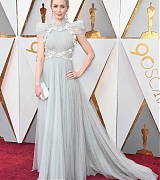 Emily_Blunt_-_90th_Annual_Academy_Awards_on_March_4-01.jpg