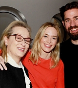 Filename=Emily_Blunt_-_Final_Portrait_Screening_at_Guggenheim_Museim_in_New_York_City_March_22_2018-06.jpg
Filesize=126KiB
Dimensions=1950x1300
Date added=Mar 23, 2018 Emily_Blunt_-_Final_Portrait_Screening_at_Guggenheim_Museim_in_New_York_City_March_22_2018-06.jpg