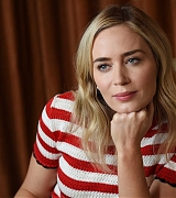 Emily_Blunt_-_Mary_Poppins_Returns_Portrait_Session2C_Beverly_Hills2C_USA_-_11282018-08.jpg