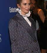 Emily_Blunt_-_The_Cinema_Society_s_Screening_of___Mary_Poppins_Returns___in_New_York_City_12172018-09.jpg