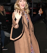 Emily_Blunt_in_New_York_on_March_29_2018-02.jpg