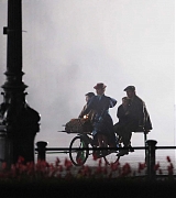 Filming_in_London_-_April_12C_2017-07.jpg